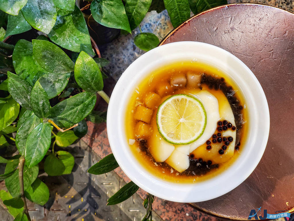 [食記] [東區] 品安豆漿豆花 豆花冰淇淋也好吃 