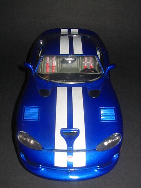 Dodge Viper GTS Coupe (15).JPG