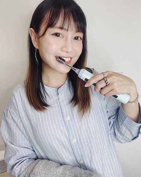 德國口腔品牌設計+日本專利電動牙刷 日本實驗結果有效降低牙 德國口腔品牌設計+日本專利電動牙刷 日本實驗結果有效降低牙