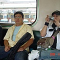 火車上的阿胖胖和小D兒