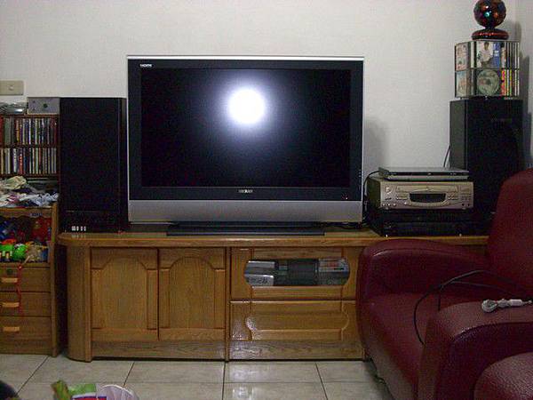 LCD_TV_05.jpg