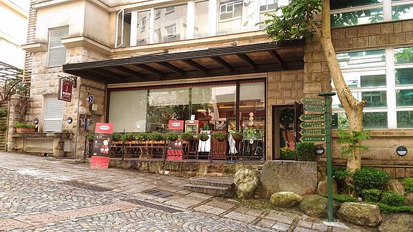 P_20160611_151806.jpg P_20160611_151806.jpg