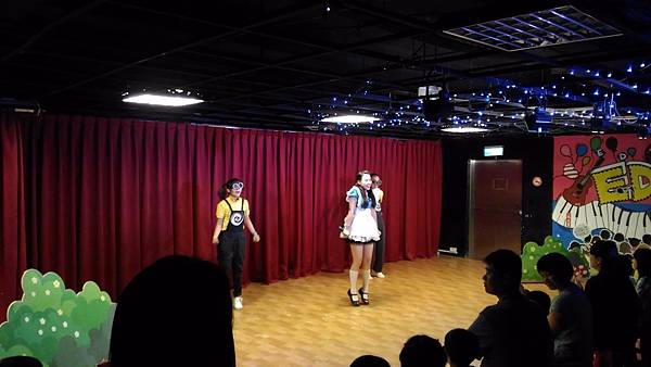 P_20160611_204233.jpg P_20160611_204233.jpg