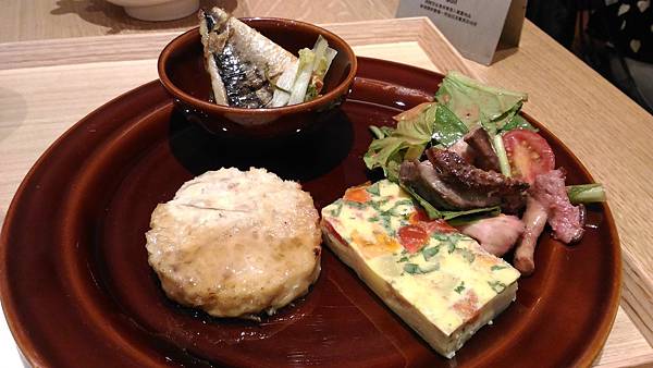 P_20160618_130322.jpg P_20160618_130322.jpg