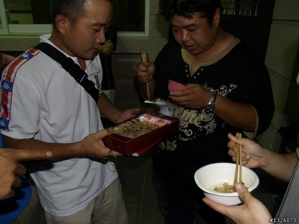 大頭給我油飯