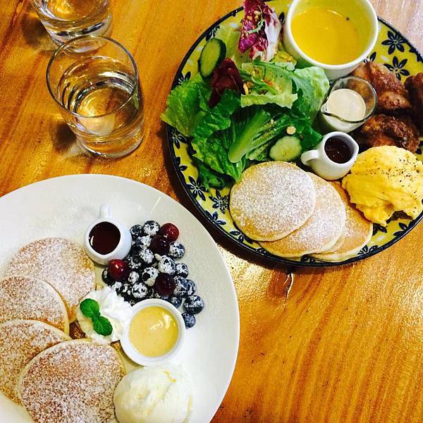 Shu&agrave;ns&ecirc;n Cafe