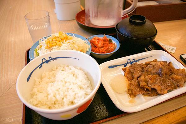 IMG_4233.jpg IMG_4233.jpg