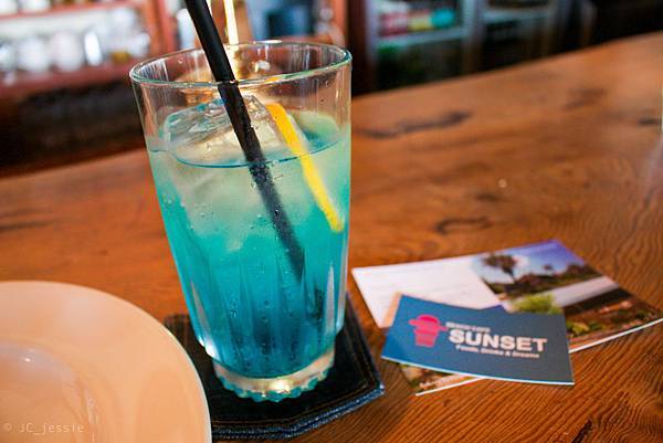 IMG_4568.jpg IMG_4568.jpg