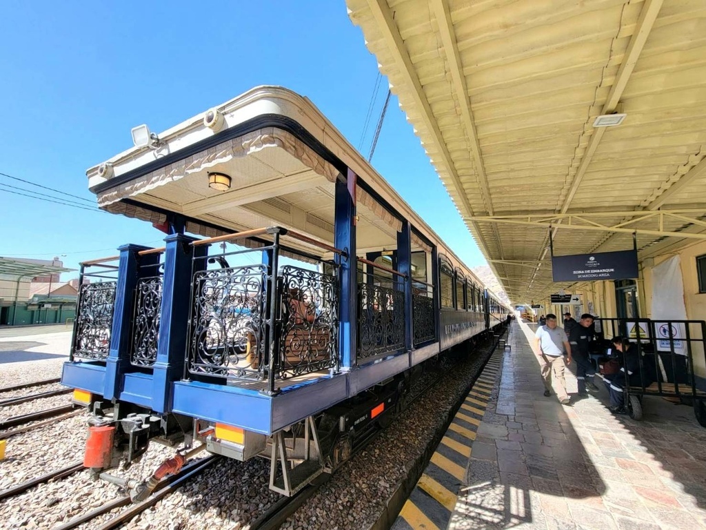 Belmond Andean Explorer 豪華臥舖列車