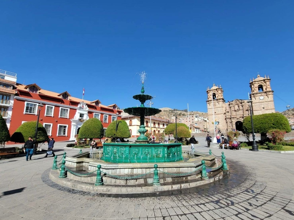 普諾 Puno & 的的喀喀湖 (Titicaca Lake