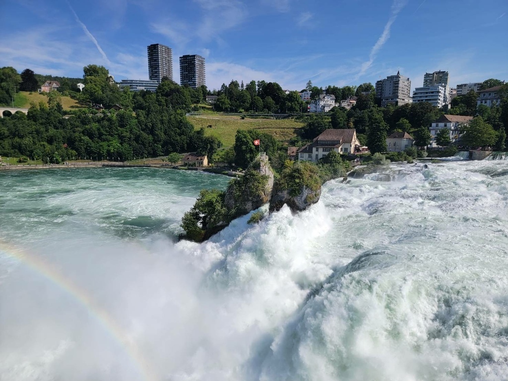 萊茵瀑布(Rhine Falls)
