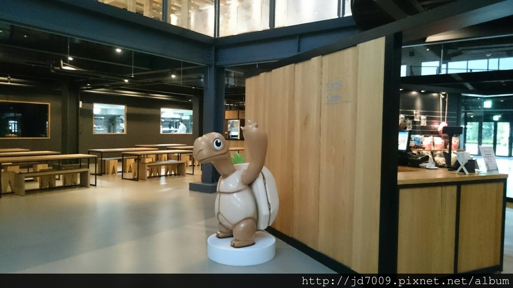 56767.jpg