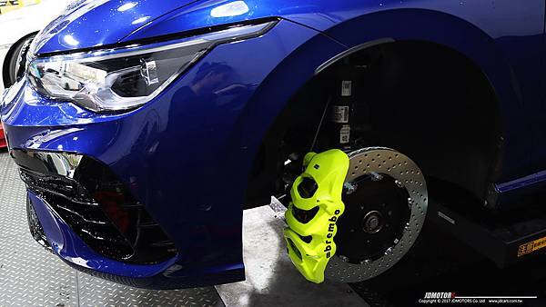 Brembo GT B-M6 原裝套裝 - VW GOLF-