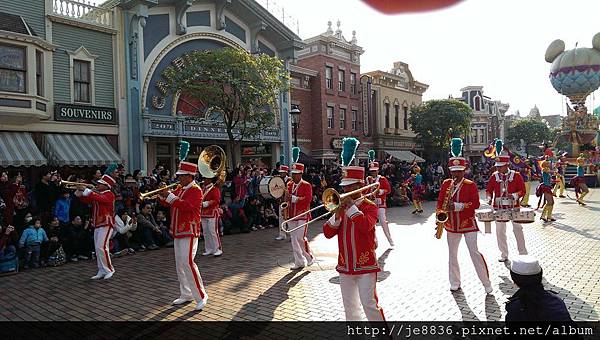 0122迪士尼樂園 (184).jpg