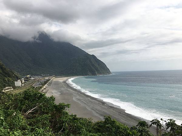 花蓮2天一夜遊記 最美的海岸線 蘇花公路海岸線 清水斷崖 七星潭海邊 玩味蕃樂園 粉鳥林漁港 東興食堂 Jessica的美食 旅遊手記 痞客邦