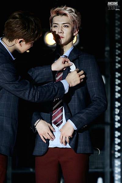 SEHUN LOVE-3.jpg