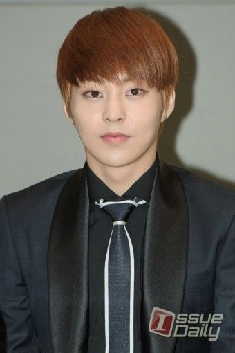 xiumin-2.jpg