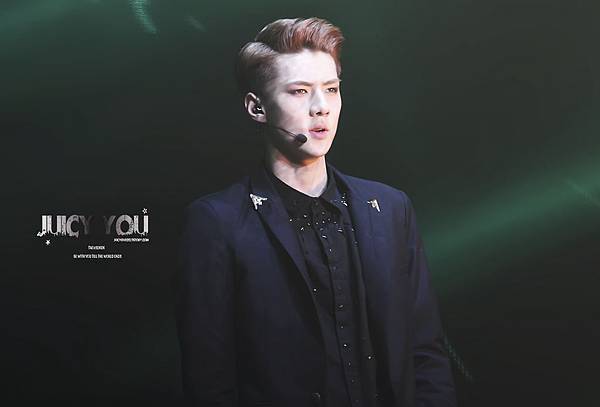 SEHUN-5.jpg