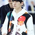 BAEKHYUN-9.jpg