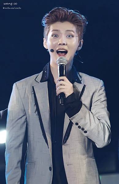 LUHAN-72.jpg