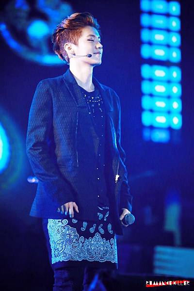 LUHAN-77.jpg