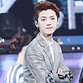 LUHAN-49.jpg