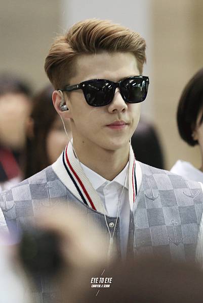 SEHUN-6.jpg