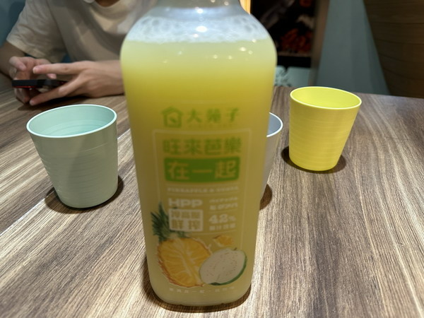 【美食】台北松山/漁聞樂海鮮料理 不用去漁港就可吃到蟹黃咖哩