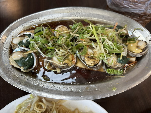 【美食】新北/萬里 龜吼漁港第一家 麗鮮料理6號攤吃秋蟹 2