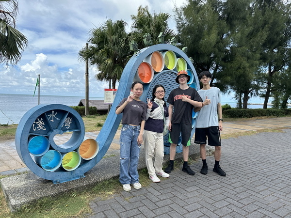 【遊記】帶德國學伴北海岸一日遊｜淺水灣-白沙灣步道-富貴角燈