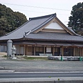 斜背式屋簷(寺院)