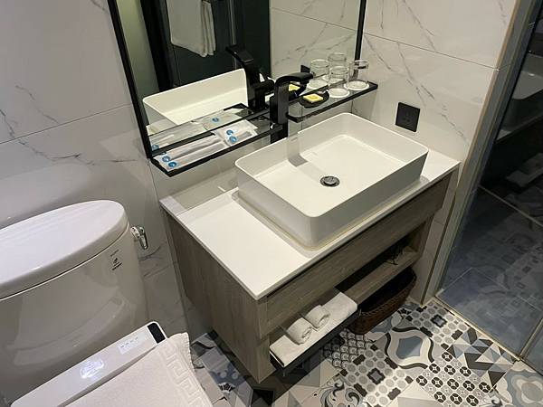 [住宿基隆] 集好旅店KEEBE HOTEL 位於基隆