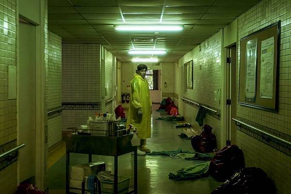 [影評] 疫起 改編還原SARS疫情事件,疫情下的人性考