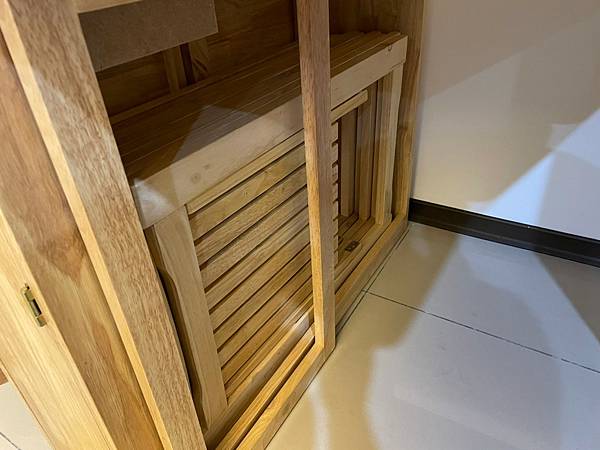 [開箱折疊收納餐桌] RICHOME實木收納餐桌椅組,折疊