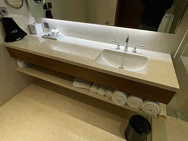 [住宿新竹] 伊普索酒店 距新竹火車站十分鐘,格局安靜