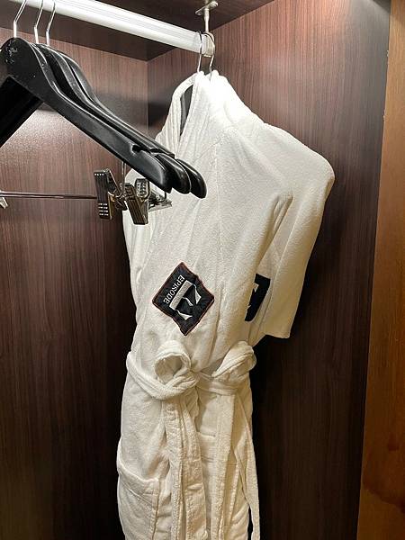 [住宿新竹] 伊普索酒店 距新竹火車站十分鐘,格局安靜