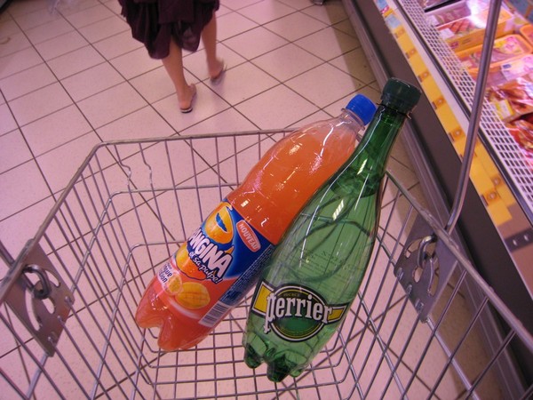 第一次在超市買飲料