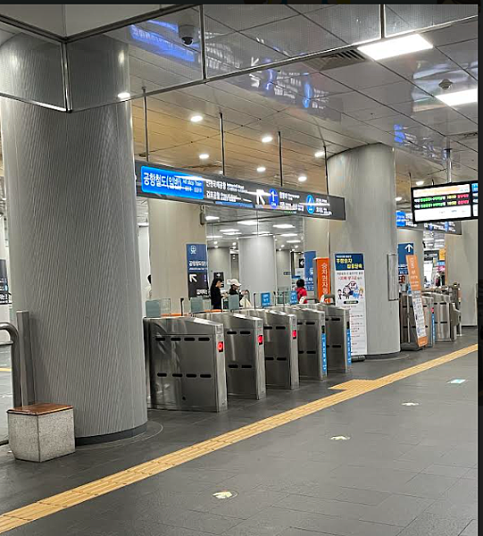 韓國機場快線AREX首爾站 (서울역) (Seoul sta