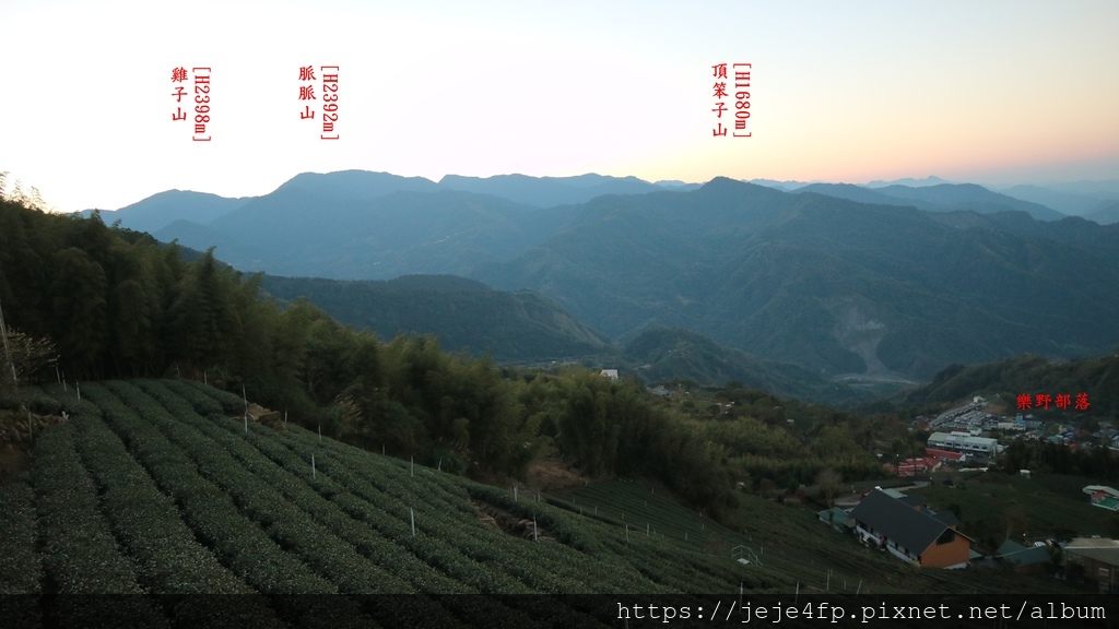 20190205 (1030A) 由茂馨民宿眺望樂野部落方向的山景.JPG