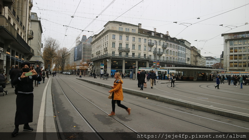 20181114 (223) 蘇黎世(Zurich)的街景.JPG