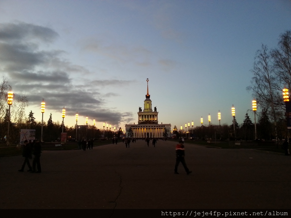 20121110 (161D) 莫斯科全俄展覽中心.jpg