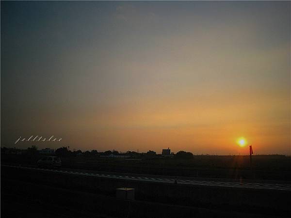 img_1423_副本.jpg img_1423_副本.jpg