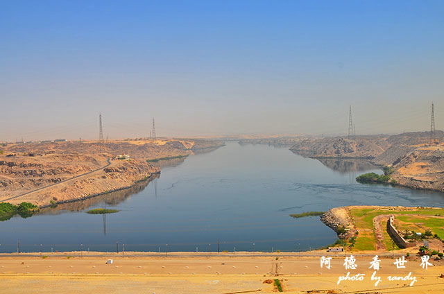 aswan2 032.JPG