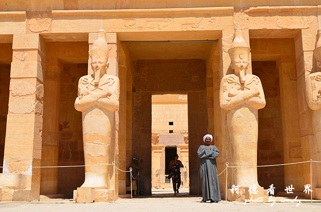 Luxor1D7000 048.JPG Luxor1D7000 048.JPG