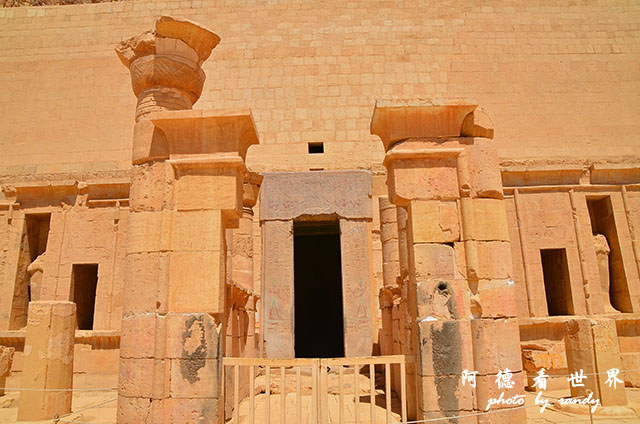 Luxor1D7000 055.JPG Luxor1D7000 055.JPG