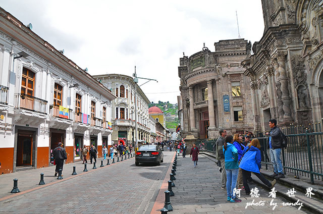 quito1D7000 108.JPG