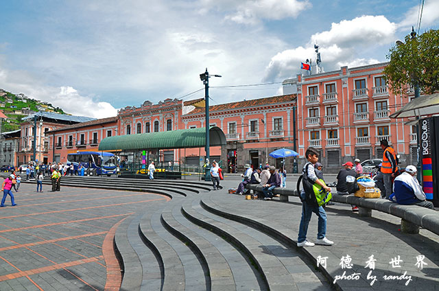 quito2-2D7000 093.JPG quito2-2D7000 093.JPG