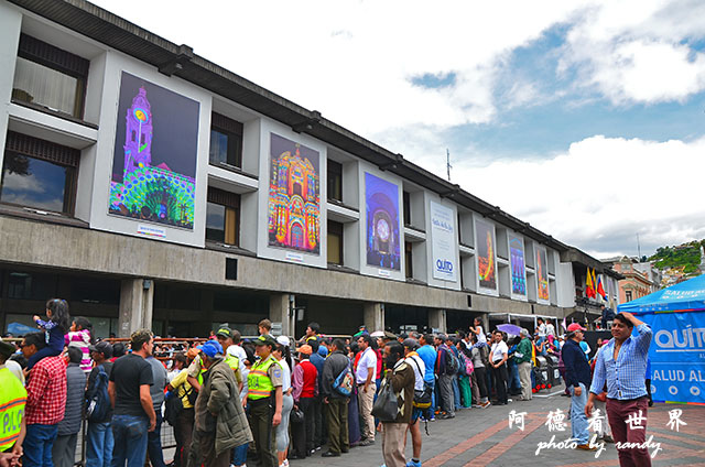 quito2-2D7000 197.JPG quito2-2D7000 197.JPG