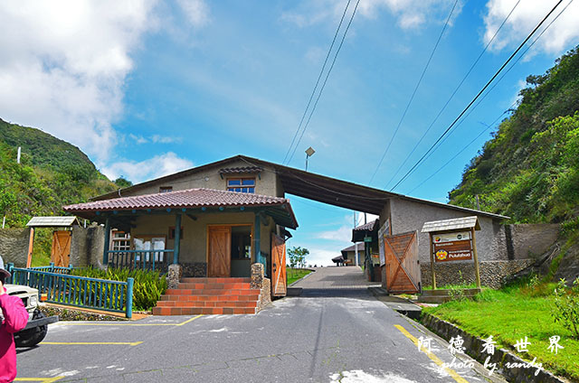 quito2D7000 001.JPG quito2D7000 001.JPG