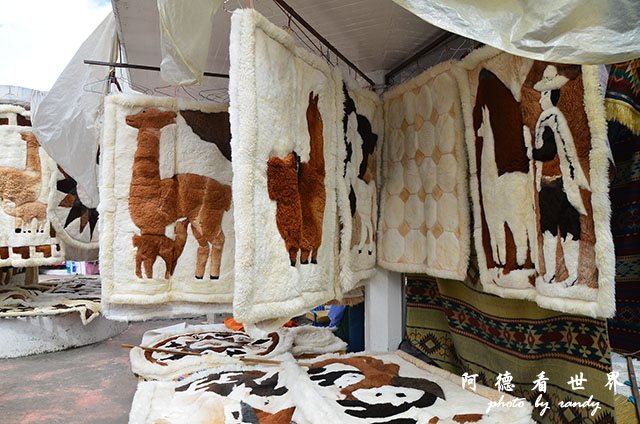 阿德看世界 厄瓜多 Otavalo Otavalo 厄瓜多最大的手工藝品市集 阿德看世界 厄瓜多 Otavalo Otavalo 厄瓜多最大的手工藝品市集